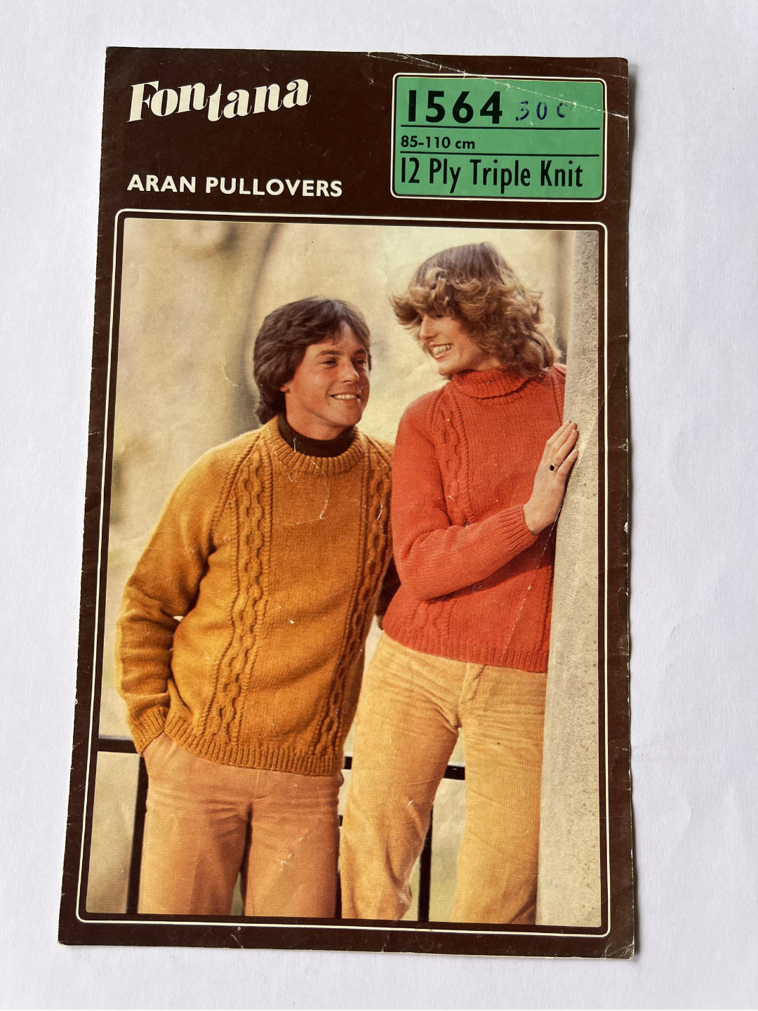 Vintage Fontana Knitting Pattern 1564 - His & Hers Aran Pullovers, 12 Ply Triple Knit, 85-110cm