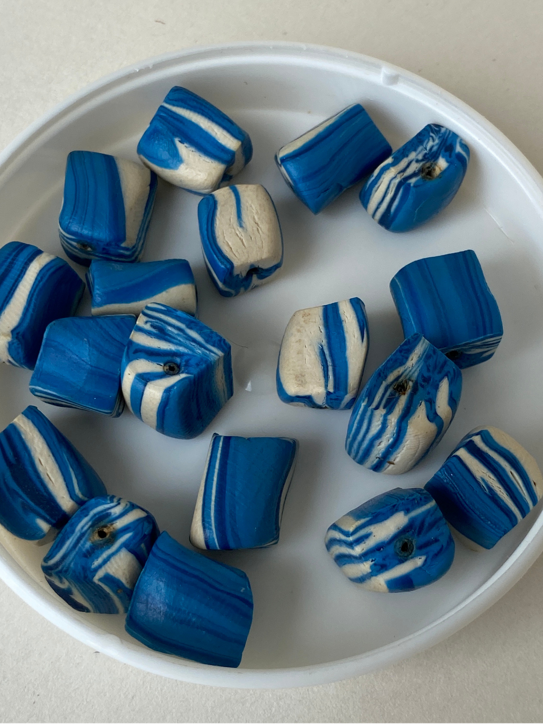 Blue & White Marbled Square Beads for Jewellery Making – Pre-Loved
