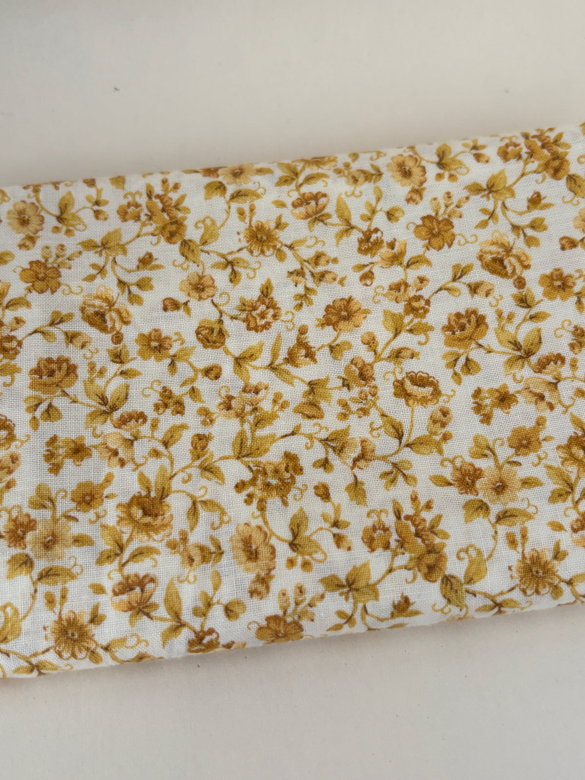 Yellow Roses Patchwork Quilting Fabric